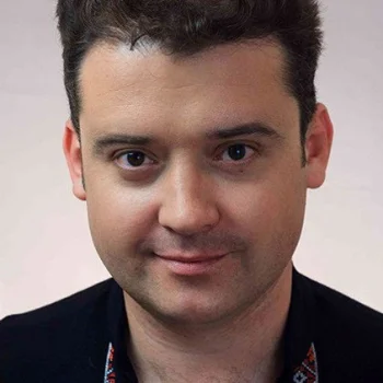 Денис Роднянский