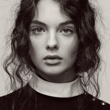 Deva Cassel