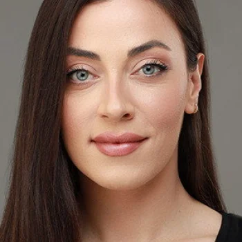Dilara Büyükbayraktar