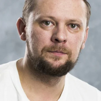Дмитрий Давыдов