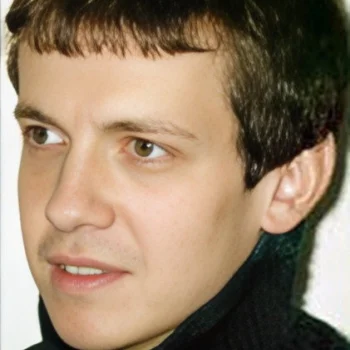 Дмитрий Лавров