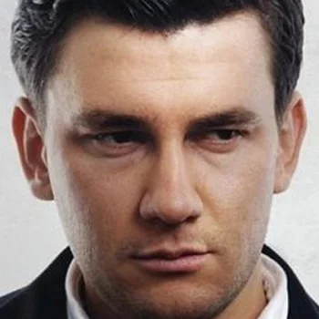 Дмитрий Глуховский
