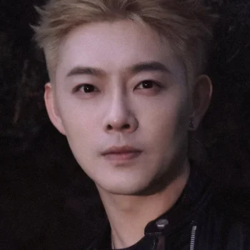 Dong Baoshi
