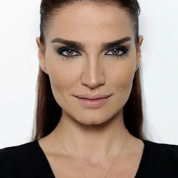 Ebru Akel