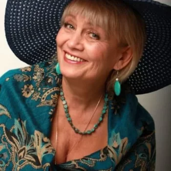 Елена Аминова