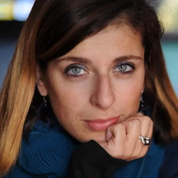 Елена Хазанова