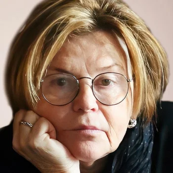 Елена Николаева