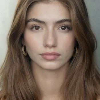 Елена Риверс