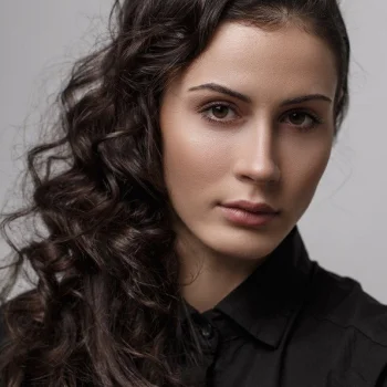 Елена Вожакина