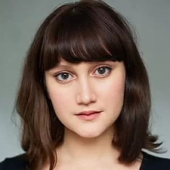 Элина Алминас