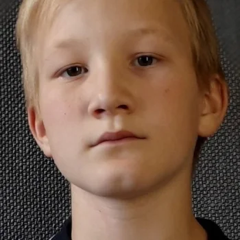 Елисей Гусев