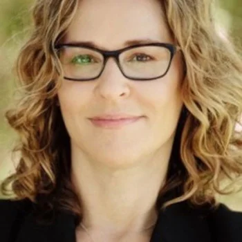 Elizabeth Benjamin