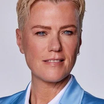 Ellie Lust