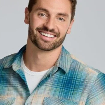 Ezra Moreland