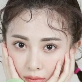 Flora Gu