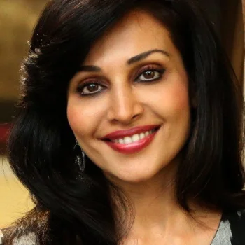 Flora Saini