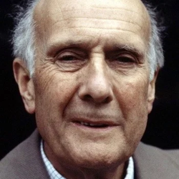 Geoffrey Chater