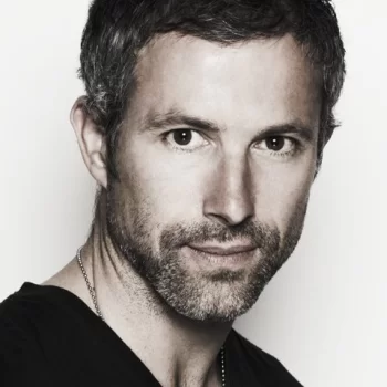 Гленн Фостер