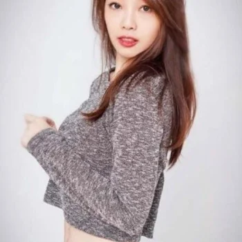 Han Ya-xi