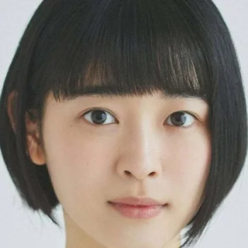 Hana Kawamura