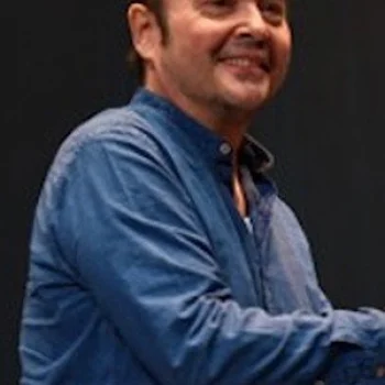 Хавьер Эчанис