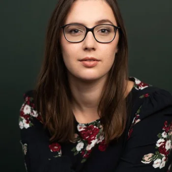 Hayley Kezber