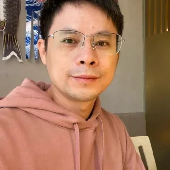 Huang Xiaohong