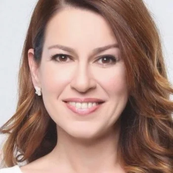 İpek Tuzcuoğlu