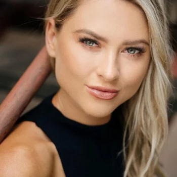 Ilana Collins