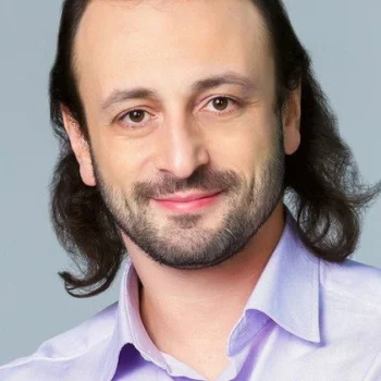 Илья Авербух