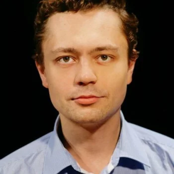 Илья Белов