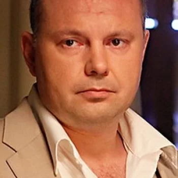 Илья Исаев