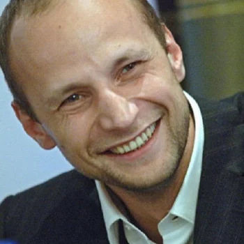 Илья Огнев
