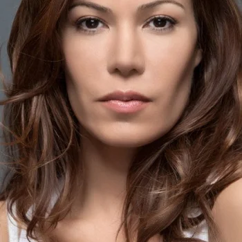 Iris Almario