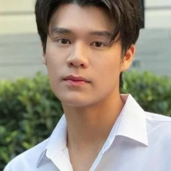 Kasama Khanjanawattana