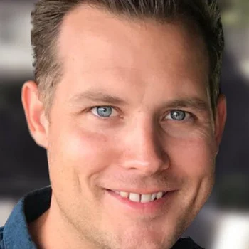 Jonathan Jones
