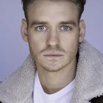 Jonny Fines