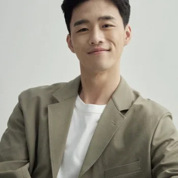 Kang Sung-hwa