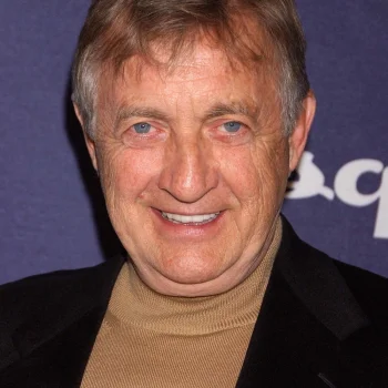 Кен Дженкинс