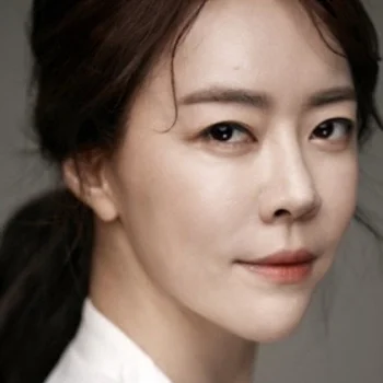 Kim Hwa-young