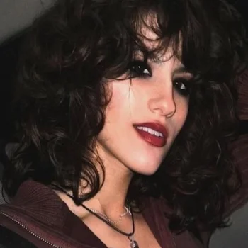 Kira Yaghnam