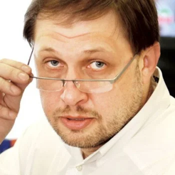 Кирилл Набутов