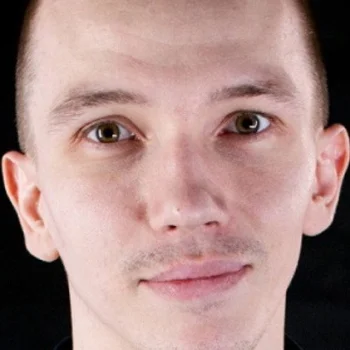 Кирилл Возжаев