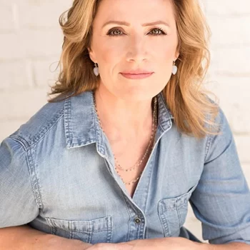 Kirsten Nelson