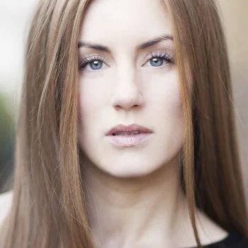 Kirsty J. Curtis