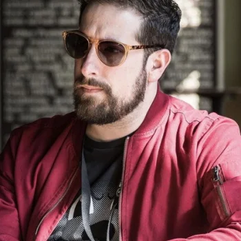 Kurt Ravenwood