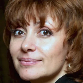 Лариса Брохман
