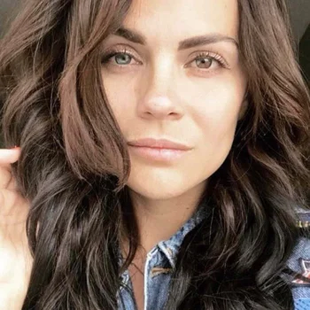 Laura Carmine