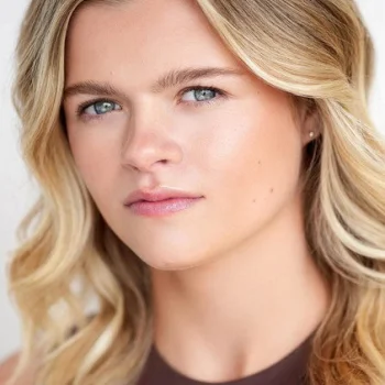 Lauren McNamara