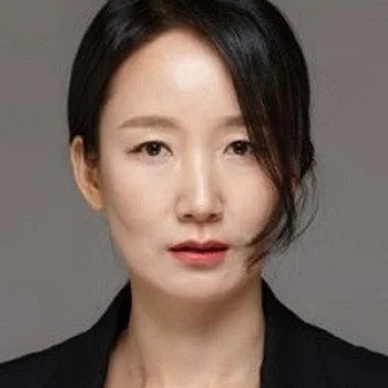 Lee Chae-kyung